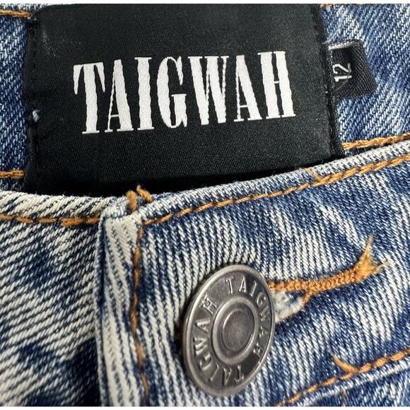 LF Taigwah Jeans Size 12 Star And Moon Denim Distressed Sequined - Picture 2 of 9